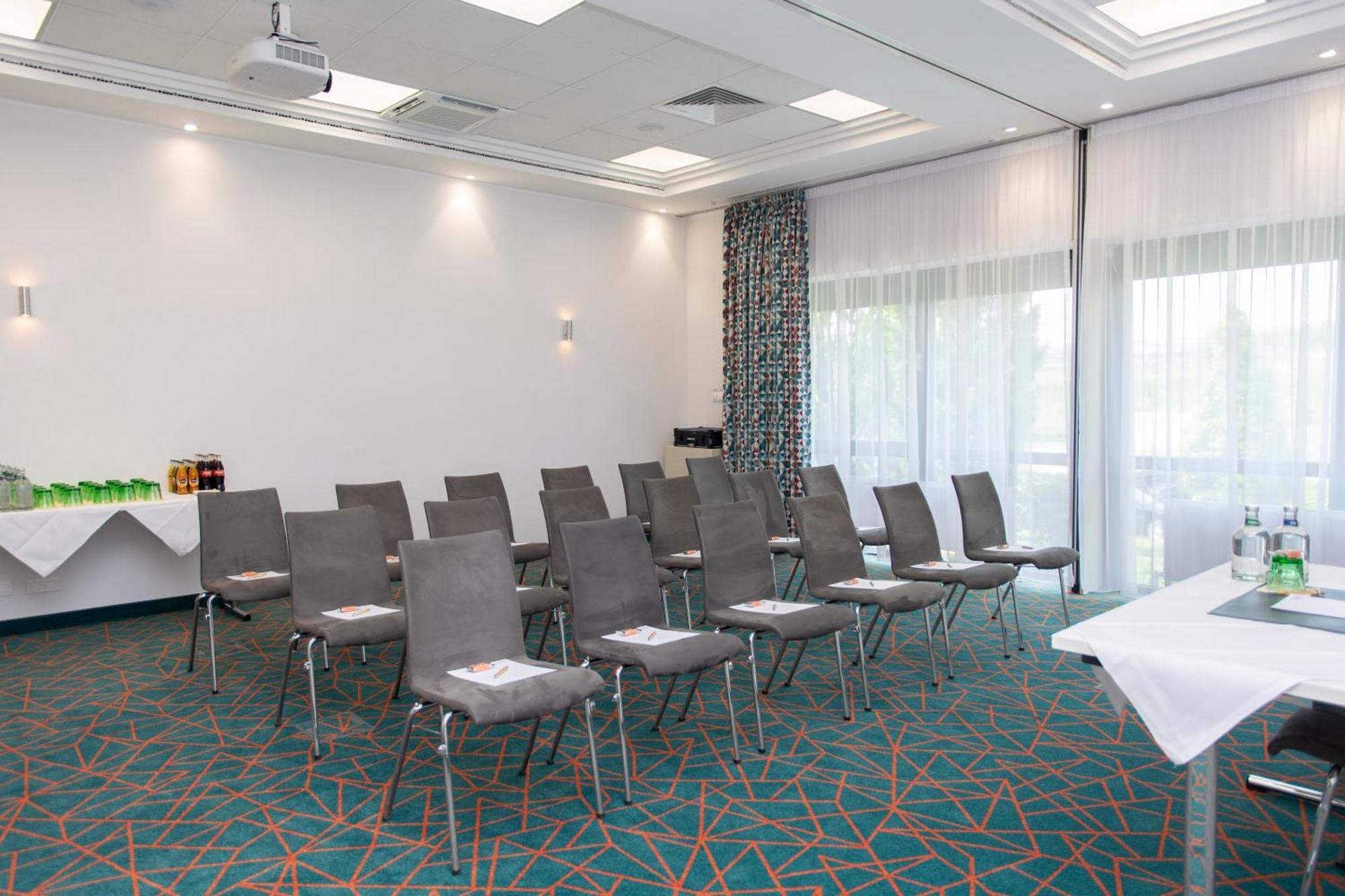 לינץ Trans World Hotel Donauwelle מראה חיצוני תמונה