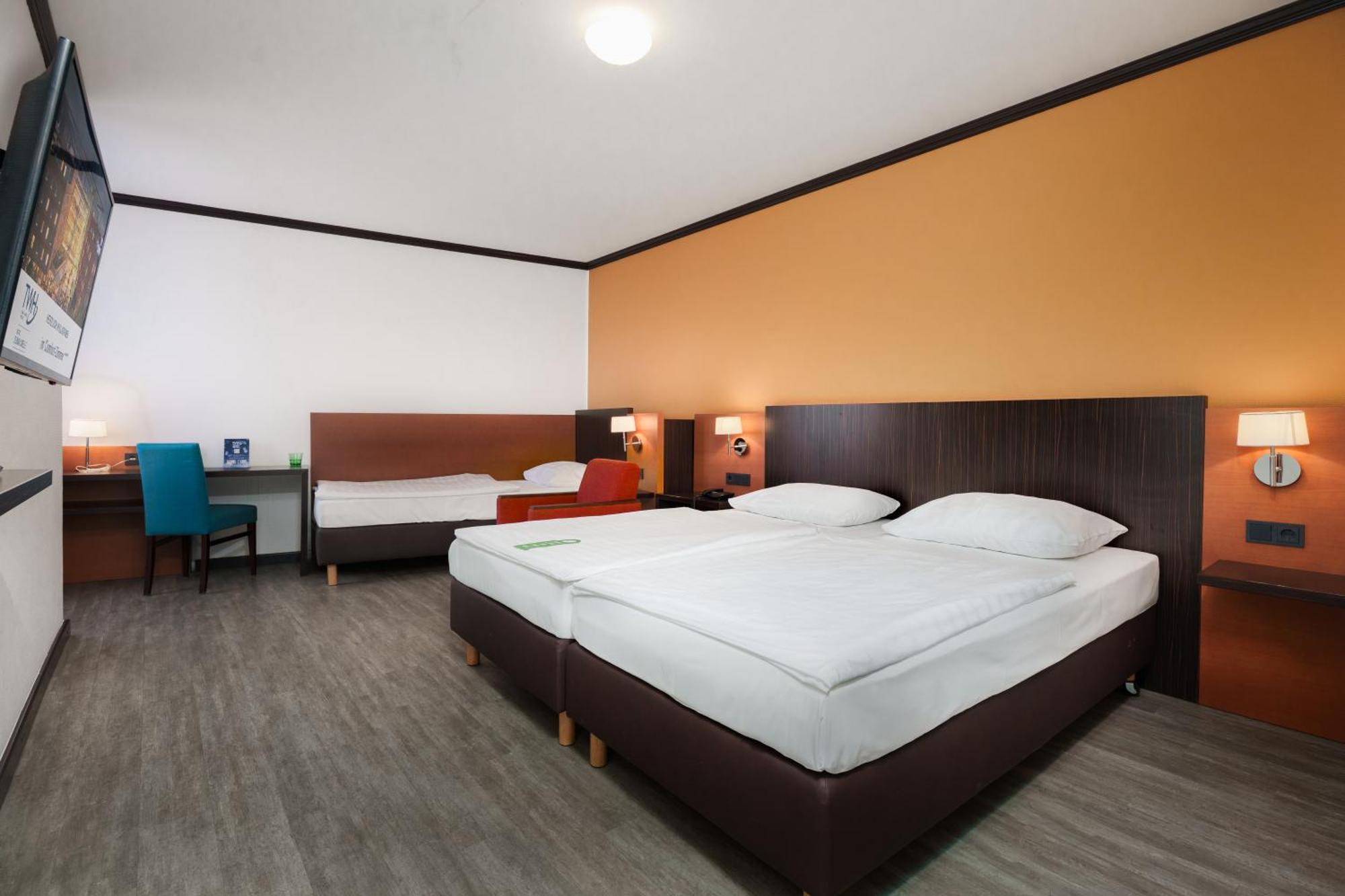 לינץ Trans World Hotel Donauwelle מראה חיצוני תמונה